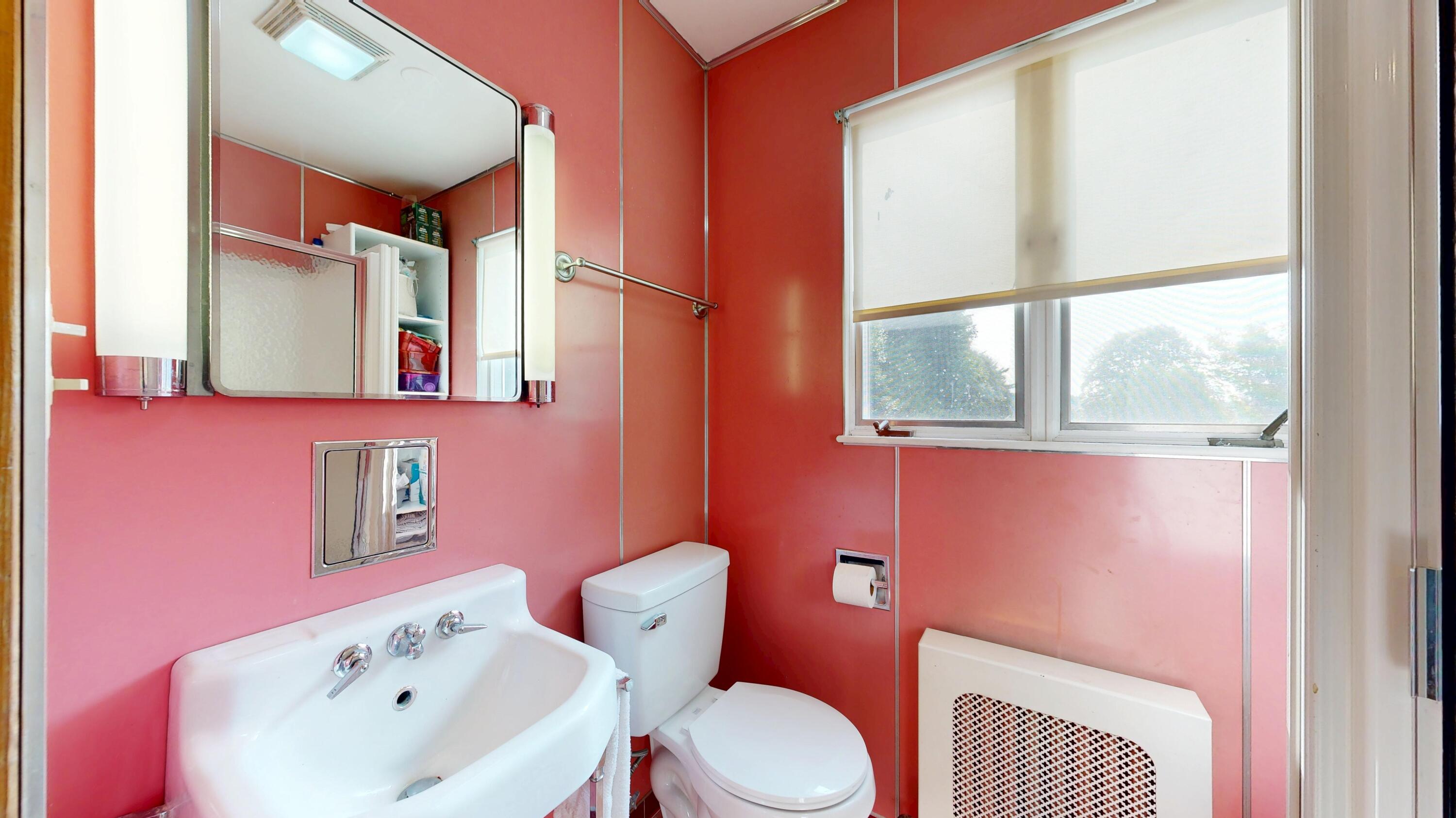 607 Main Street Lewiston ME 04240