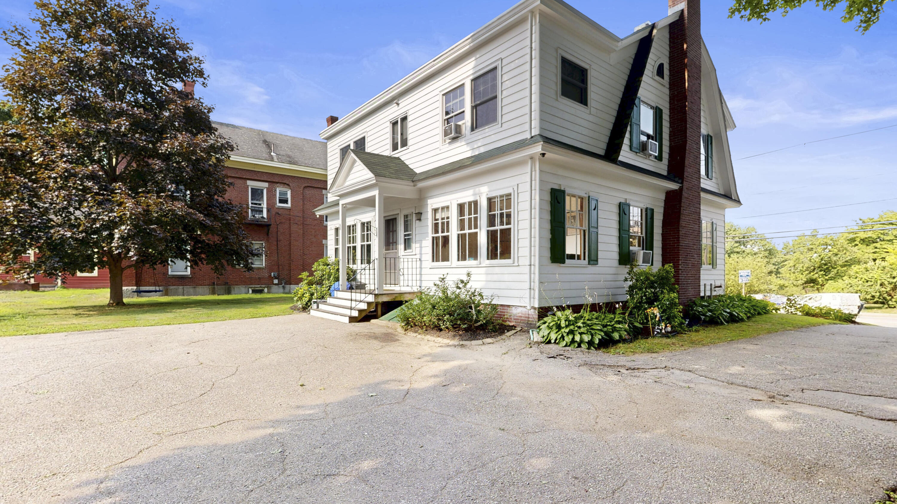 607 Main Street Lewiston ME 04240