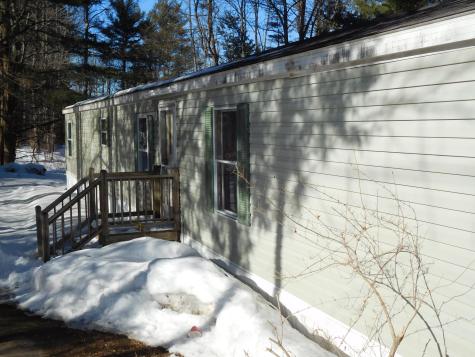 23 Warren Avenue Gardiner ME 04345