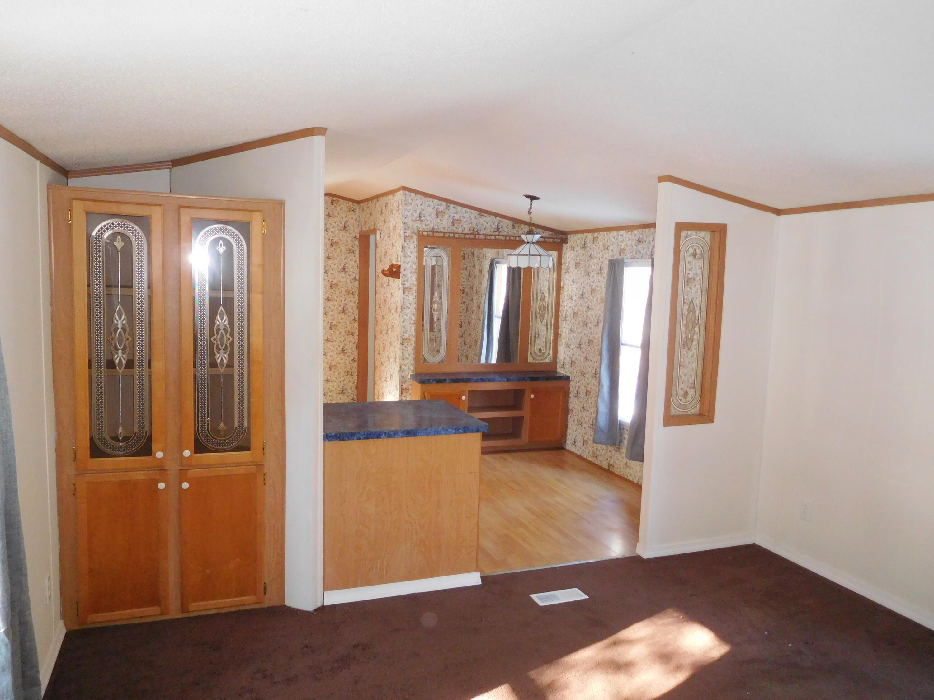 23 Warren Avenue Gardiner ME 04345