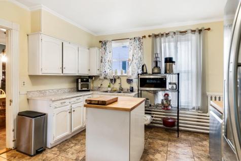 363 Broadway Bangor ME 04401