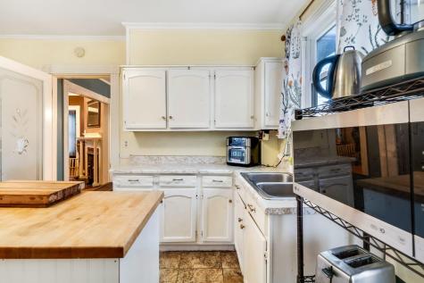 363 Broadway Bangor ME 04401