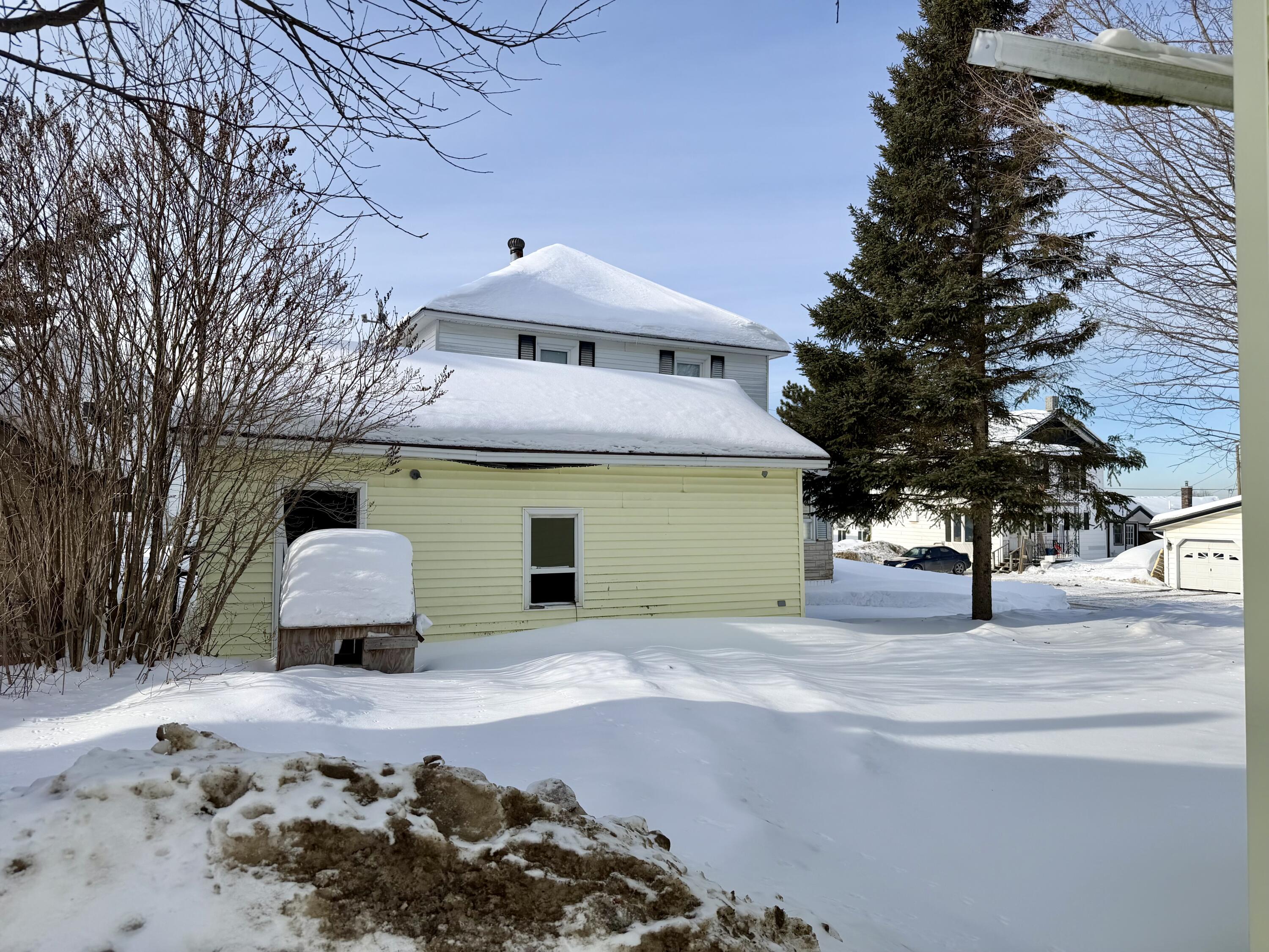 167 11th Avenue Madawaska ME 04756