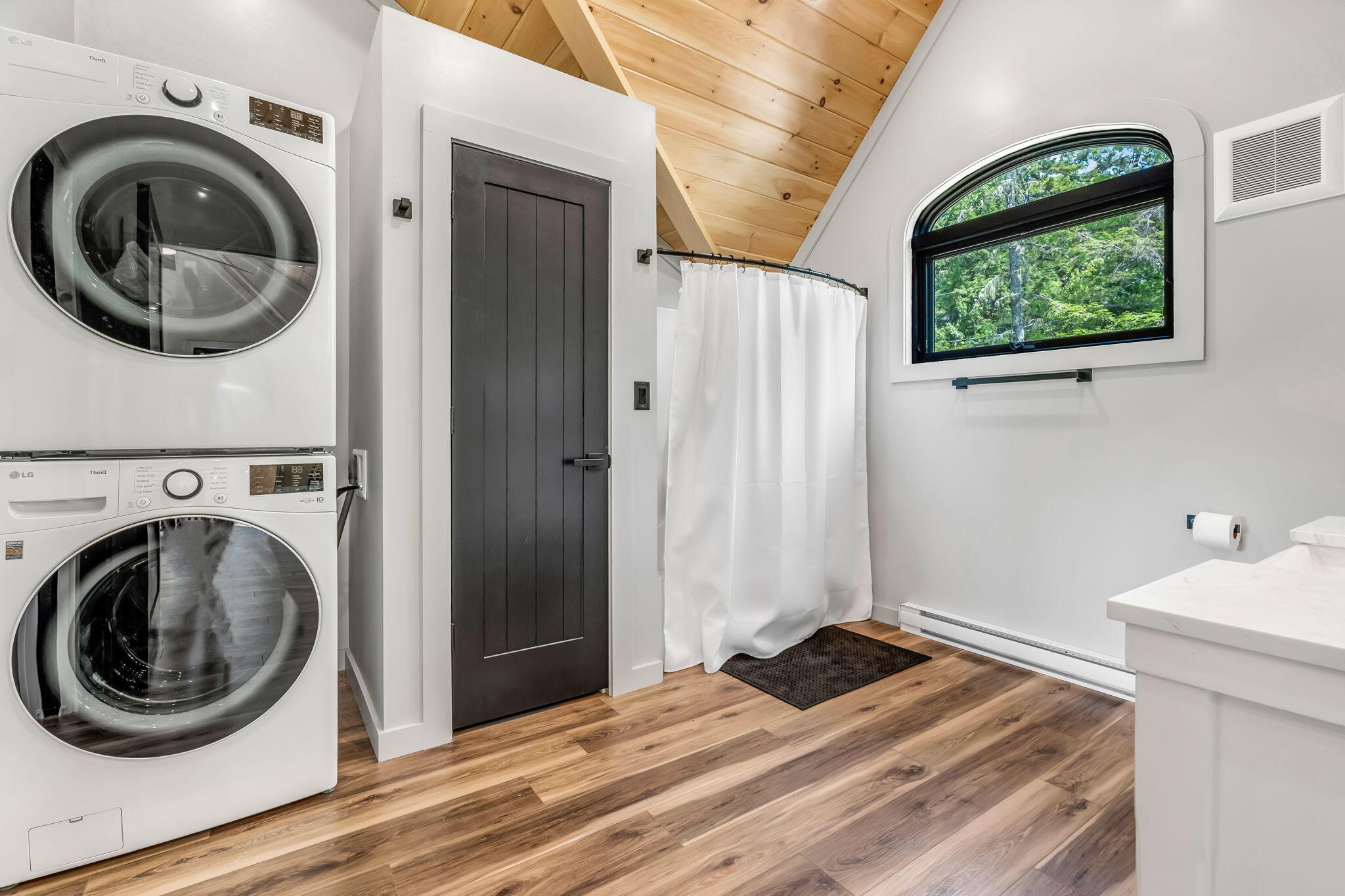 39 Pratt Lane Danforth ME 04424