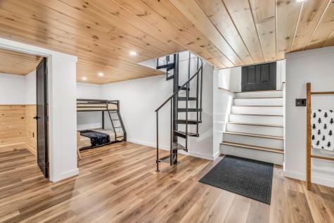 39 Pratt Lane Danforth ME 04424