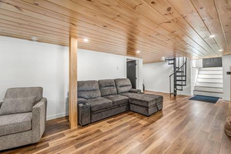 39 Pratt Lane Danforth ME 04424