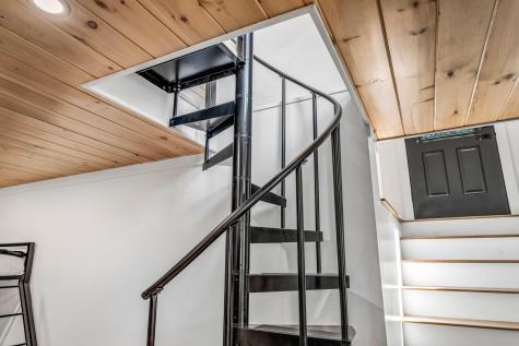 39 Pratt Lane Danforth ME 04424