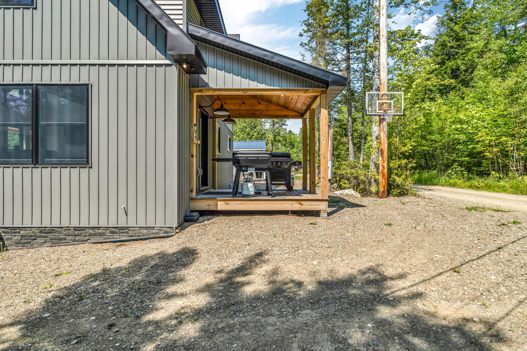 39 Pratt Lane Danforth ME 04424