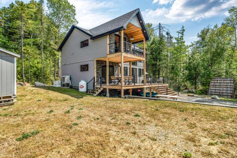 39 Pratt Lane Danforth ME 04424