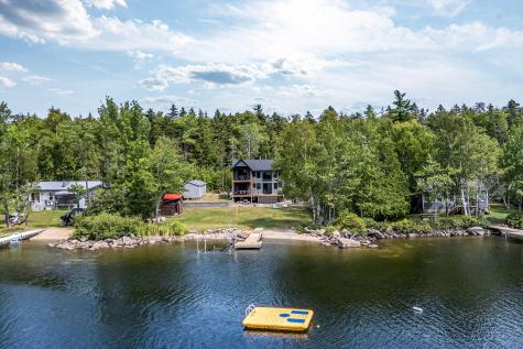 39 Pratt Lane Danforth ME 04424