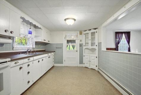 31 Allen Range Road Freeport ME 04032