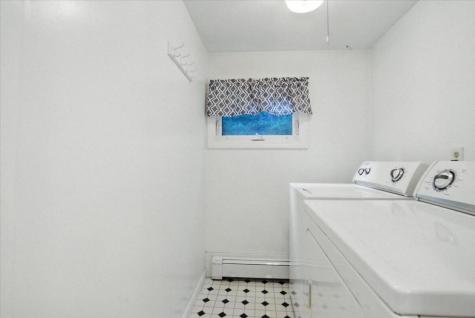 31 Allen Range Road Freeport ME 04032