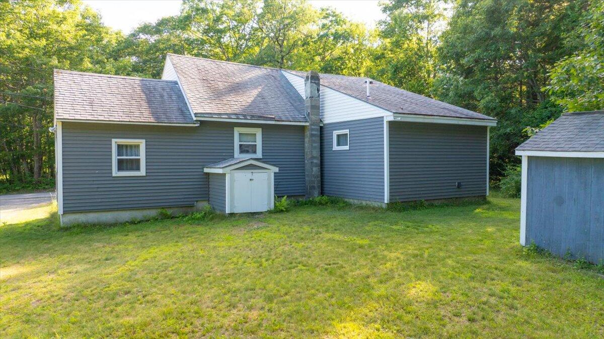 31 Allen Range Road Freeport ME 04032