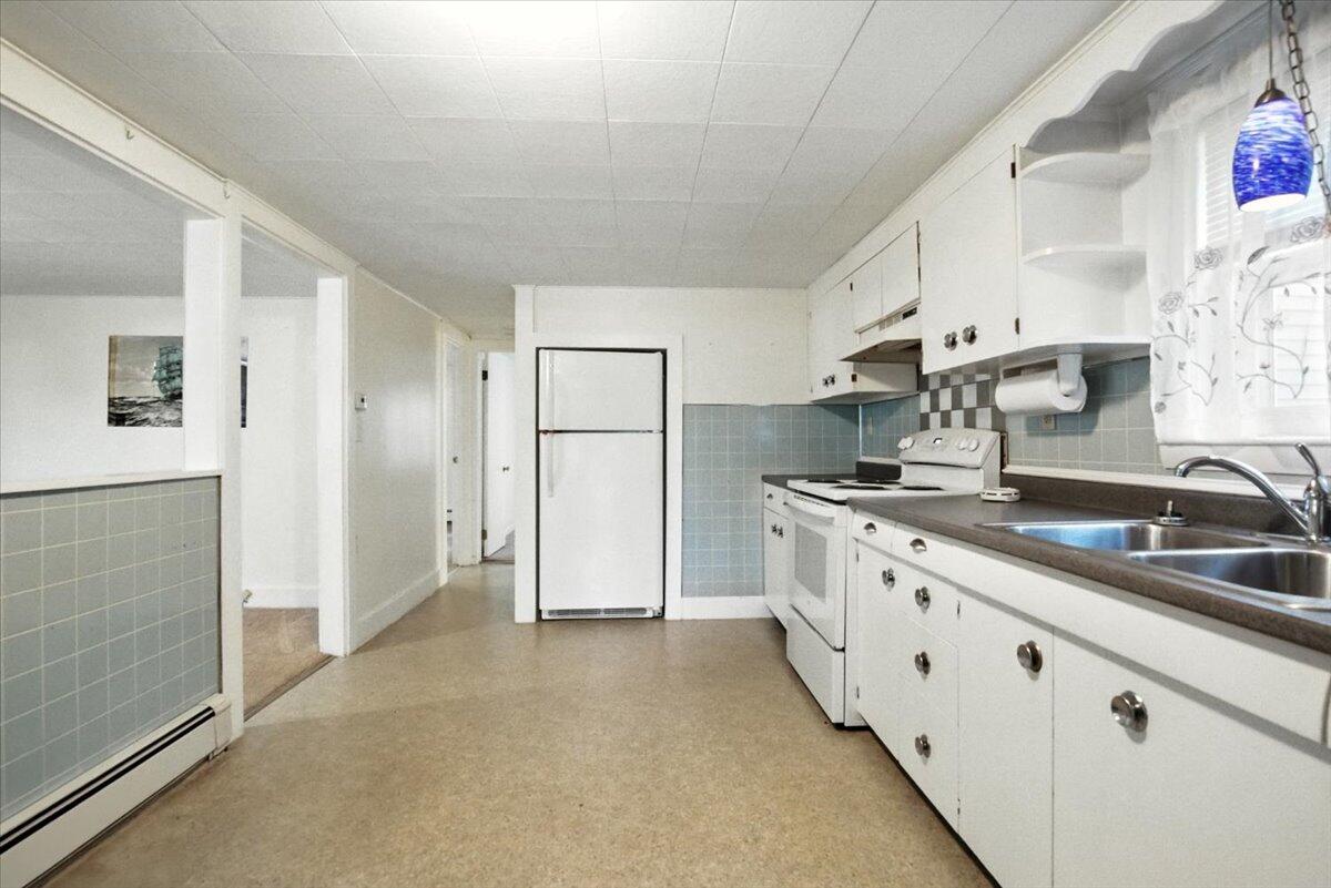 31 Allen Range Road Freeport ME 04032