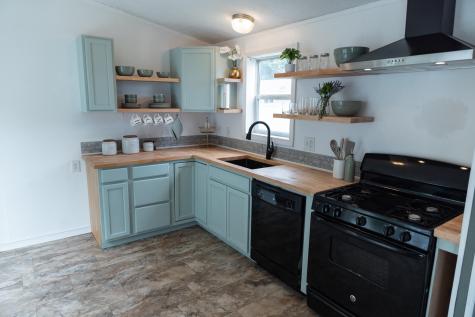 7 Blackberry Place Kittery ME 03904