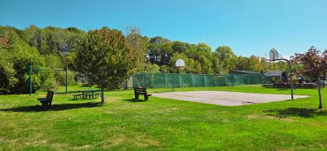 7 Blackberry Place Kittery ME 03904