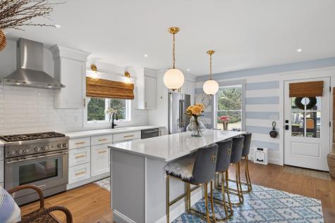 492 W Elm Street Yarmouth ME 04096