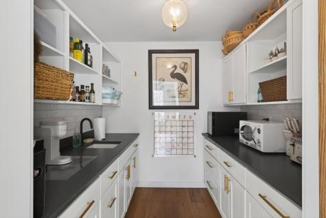 492 W Elm Street Yarmouth ME 04096