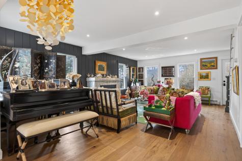 492 W Elm Street Yarmouth ME 04096