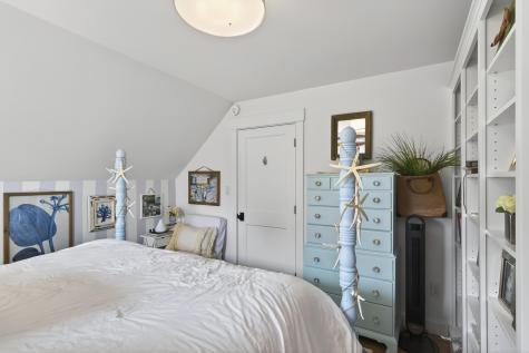 492 W Elm Street Yarmouth ME 04096