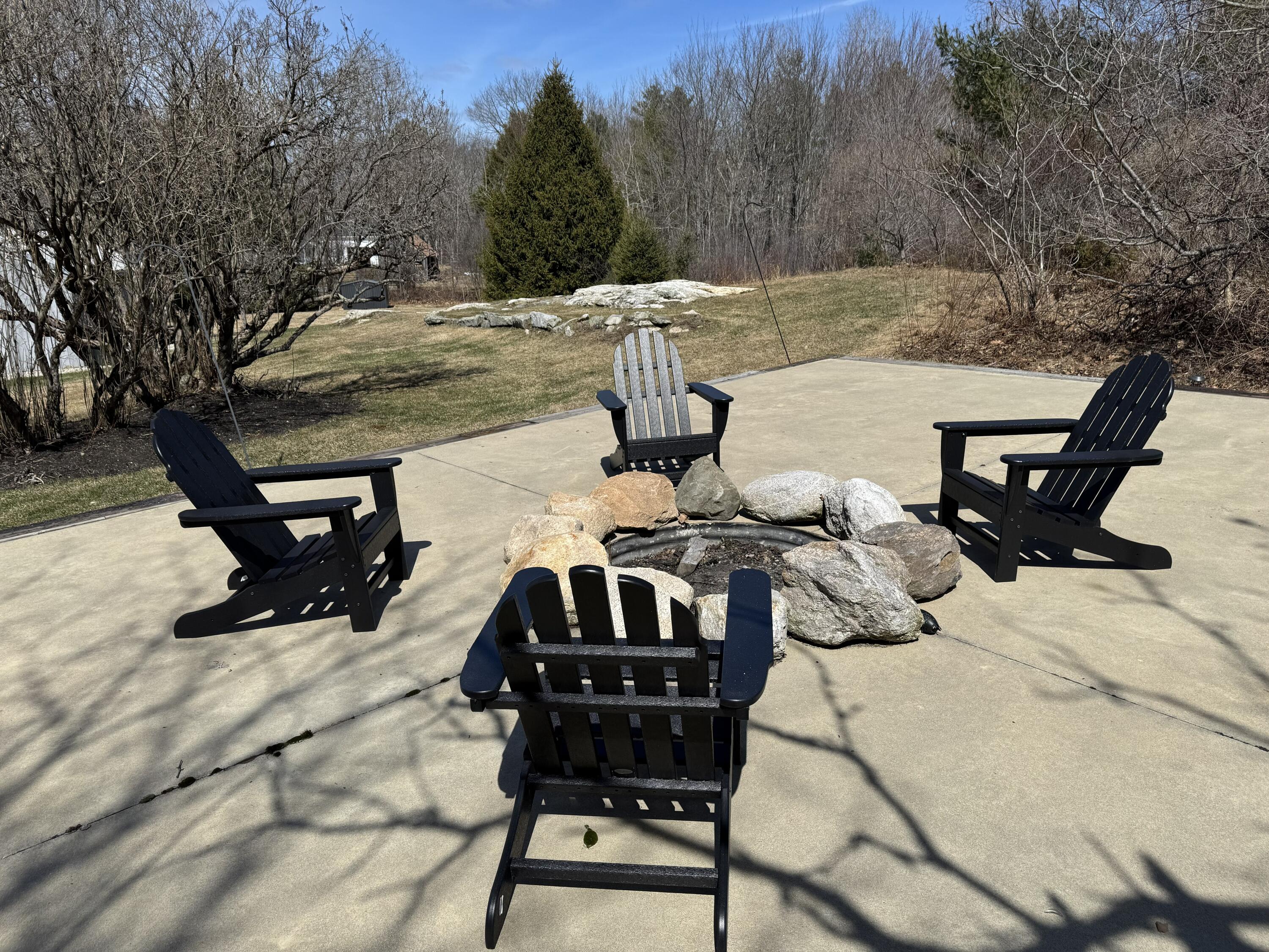 492 W Elm Street Yarmouth ME 04096