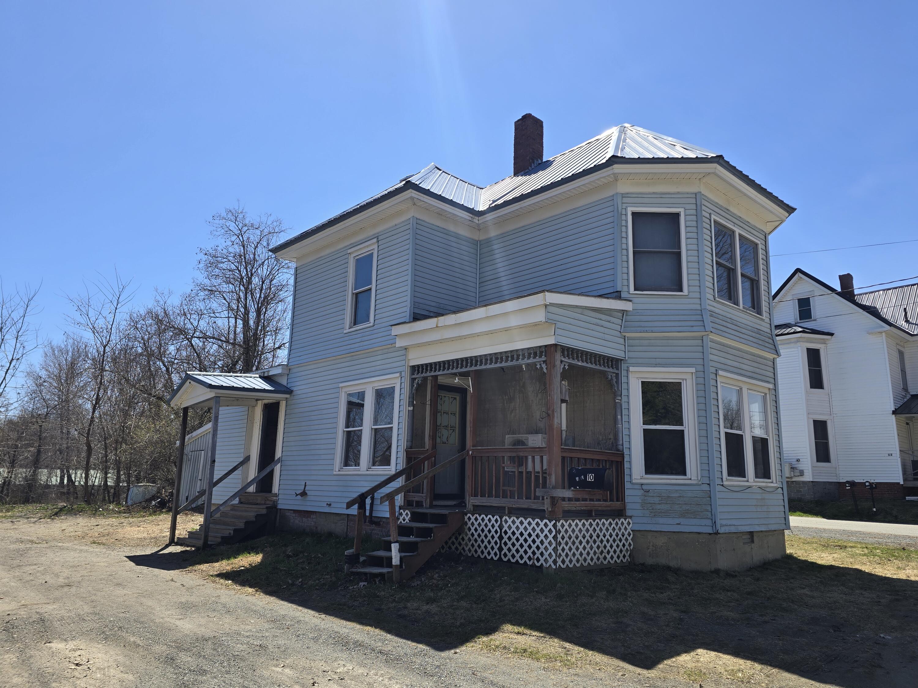 10 Cherry Street Dover-foxcroft ME 04426