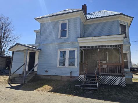 10 Cherry Street Dover-foxcroft ME 04426
