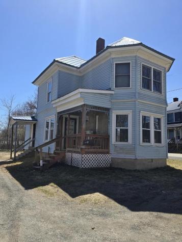 10 Cherry Street Dover-foxcroft ME 04426