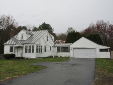 821 Court Street Auburn ME 04210
