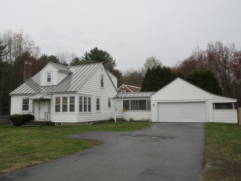 821 Court Street Auburn ME 04210