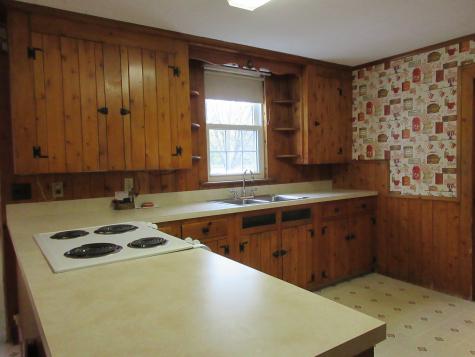 821 Court Street Auburn ME 04210