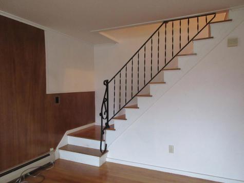 821 Court Street Auburn ME 04210