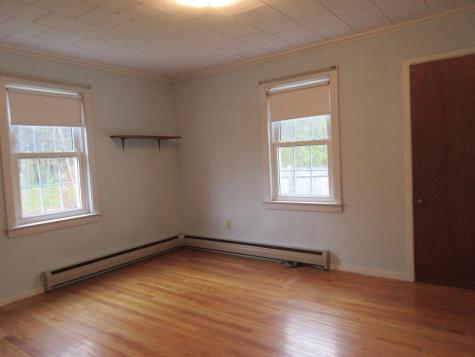 821 Court Street Auburn ME 04210