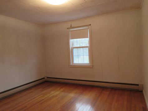 821 Court Street Auburn ME 04210