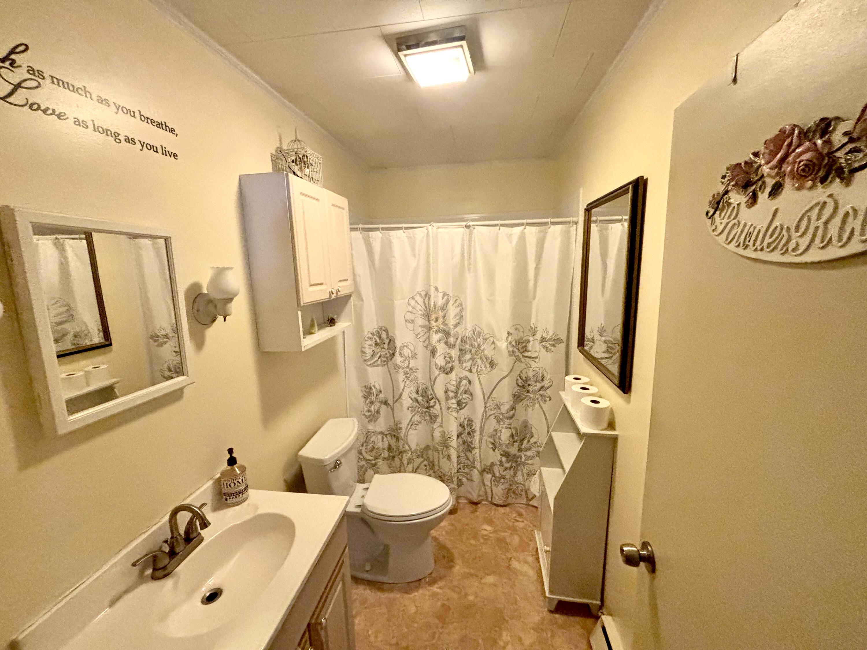 6 Winter Street Millinocket ME 04462