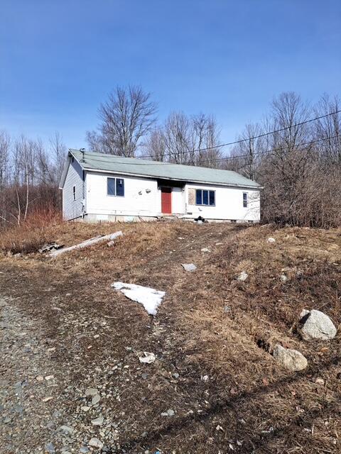 527 Canaan Road Hartland ME 04943