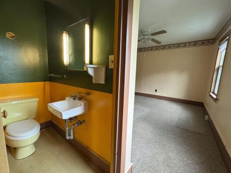 39 Guinea Road Biddeford ME 04005