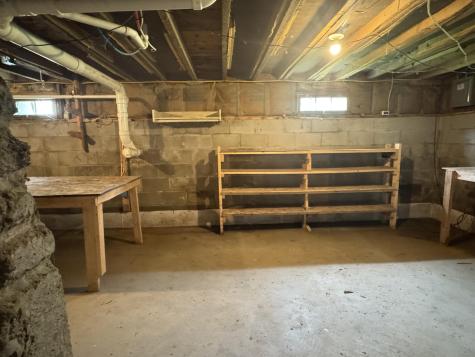 39 Guinea Road Biddeford ME 04005