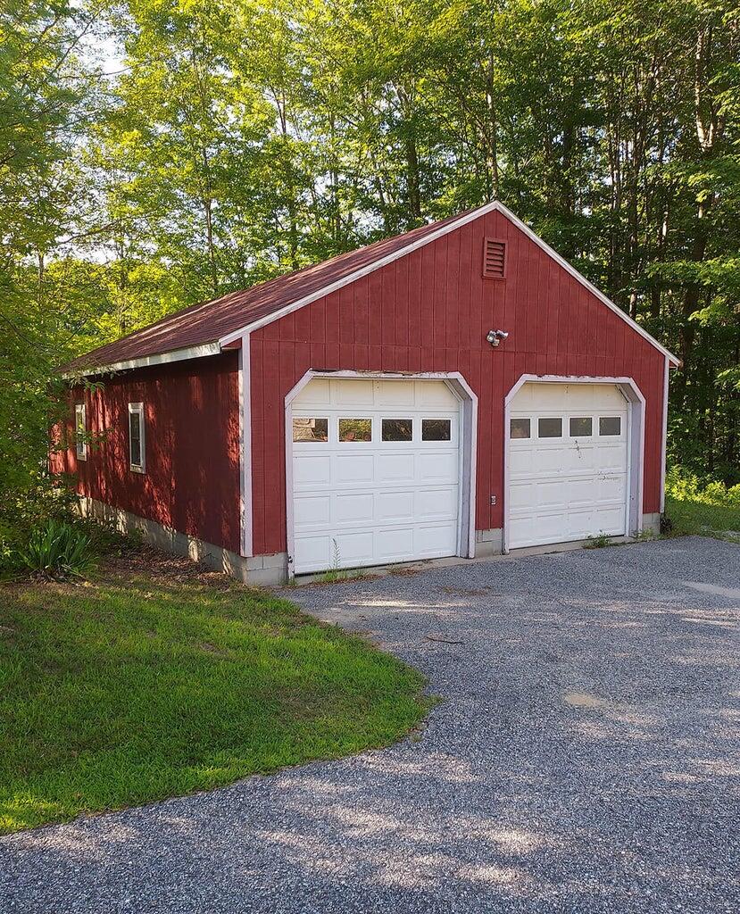 879 Valley Road Waterford ME 04088