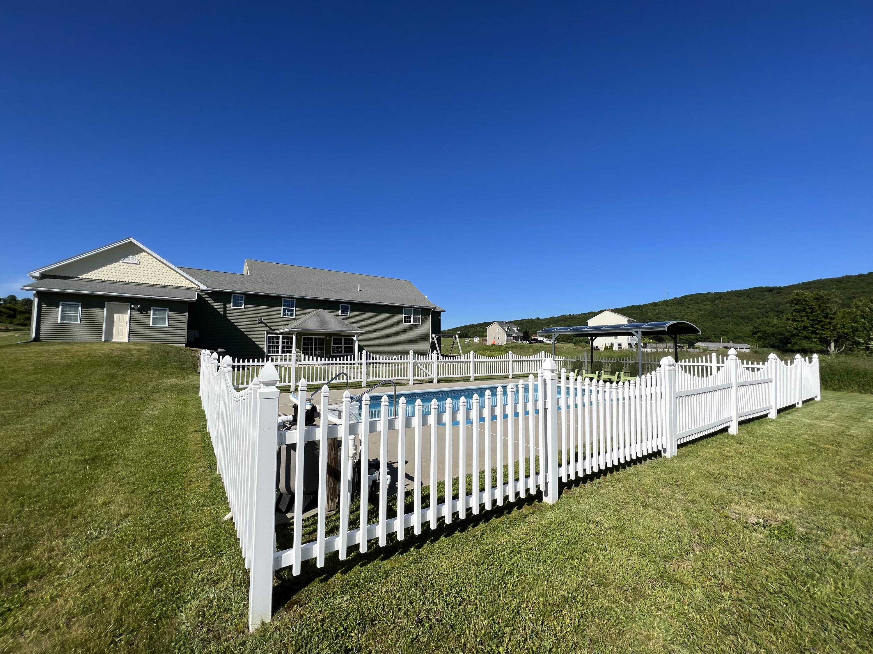 20 Diamond Drive Wales ME 04280