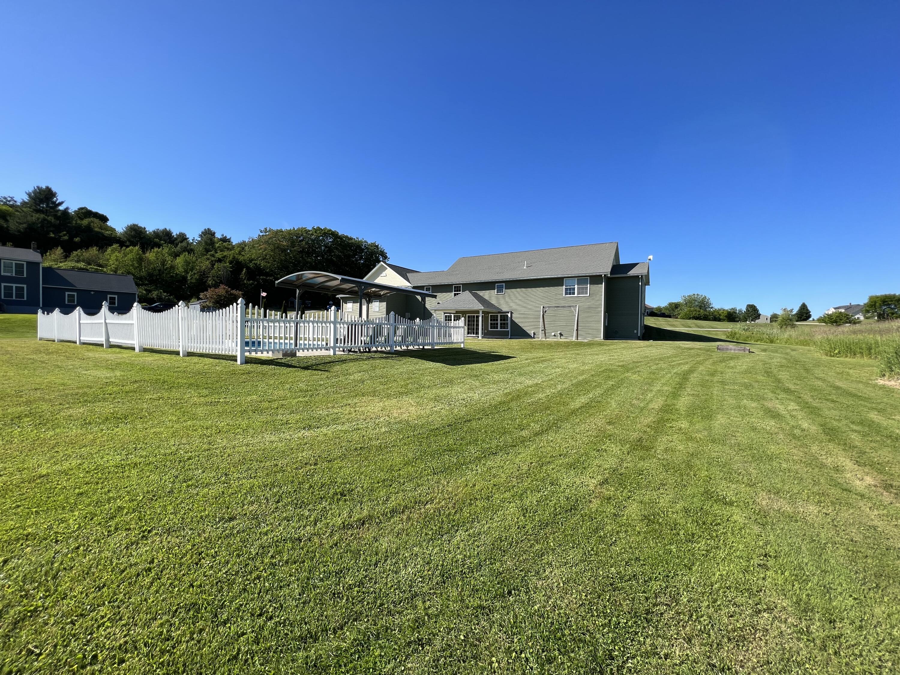 20 Diamond Drive Wales ME 04280