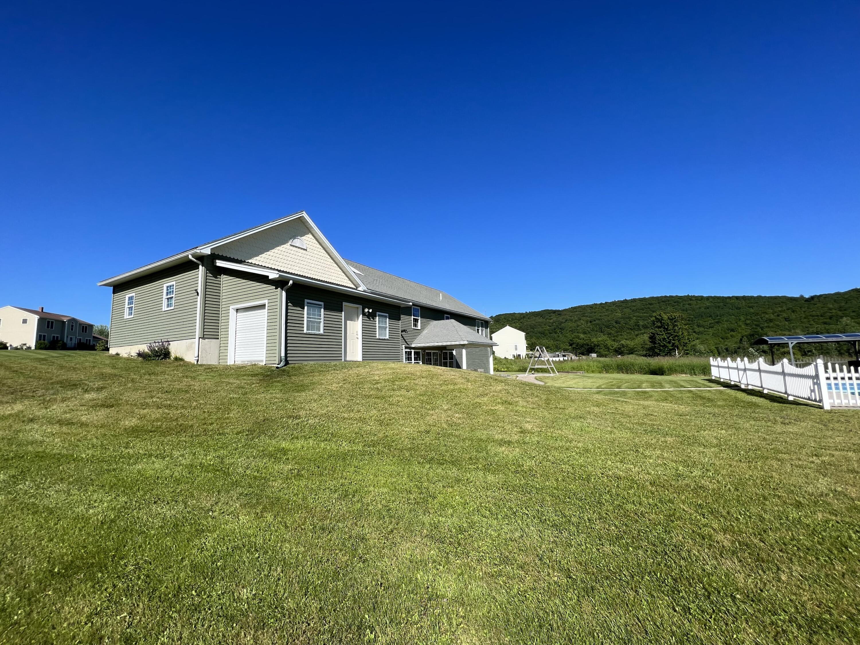 20 Diamond Drive Wales ME 04280