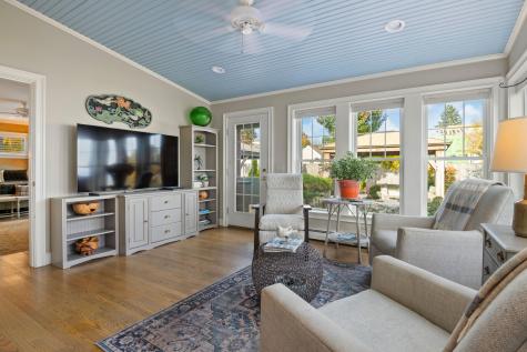 22 Mckinley Road Falmouth ME 04105