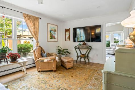 22 Mckinley Road Falmouth ME 04105