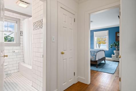 22 Mckinley Road Falmouth ME 04105