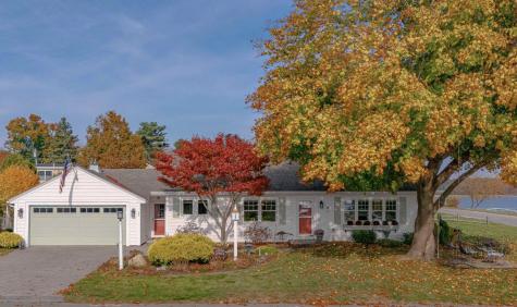 22 Mckinley Road Falmouth ME 04105
