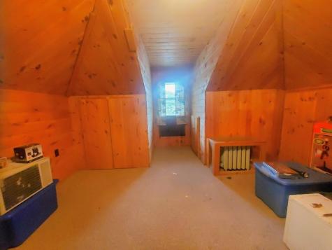 17 Cherry Street Millinocket ME 04462