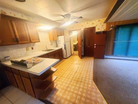 17 Cherry Street Millinocket ME 04462