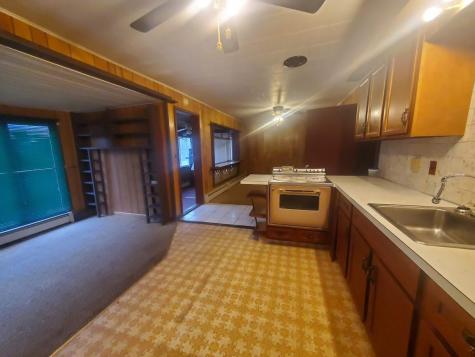 17 Cherry Street Millinocket ME 04462