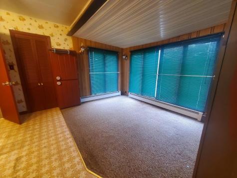 17 Cherry Street Millinocket ME 04462